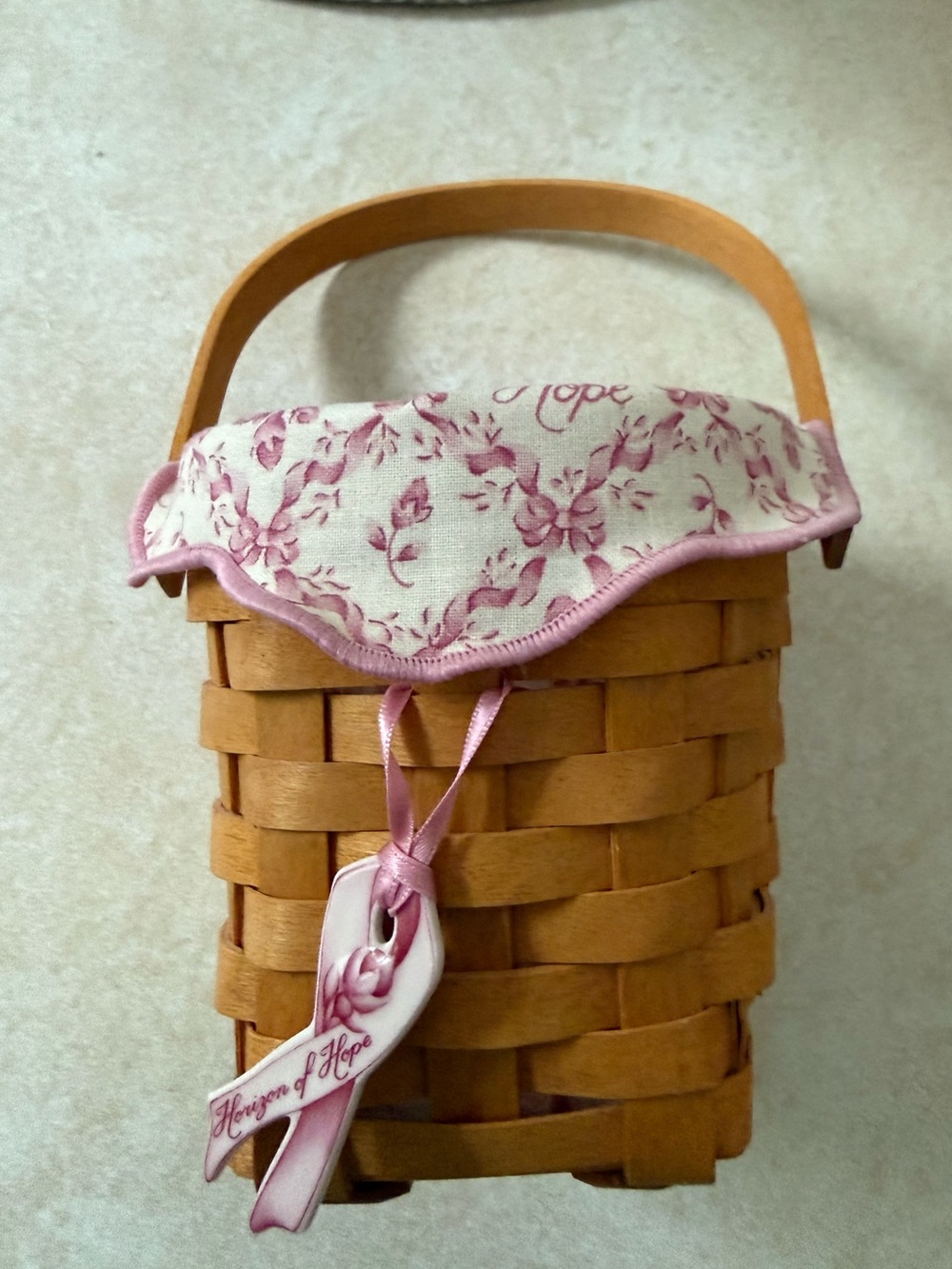 Longaberger Horizon of Hope 2002 Basket w charm, protector and fabric liner